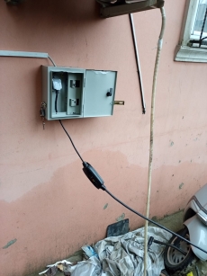 Elektrikli Ara� �arj �nitesi