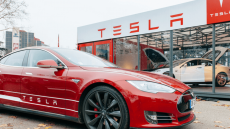 Tesla araç enerji sistemi þarj kurulumu